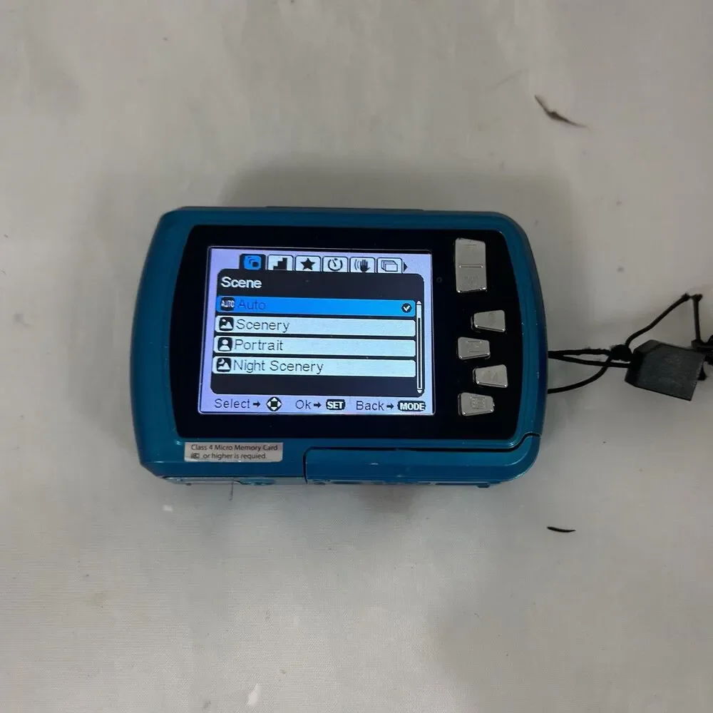 Polaroid IS048 Waterproof 16MP Digital Action Camera Handheld Tested Works